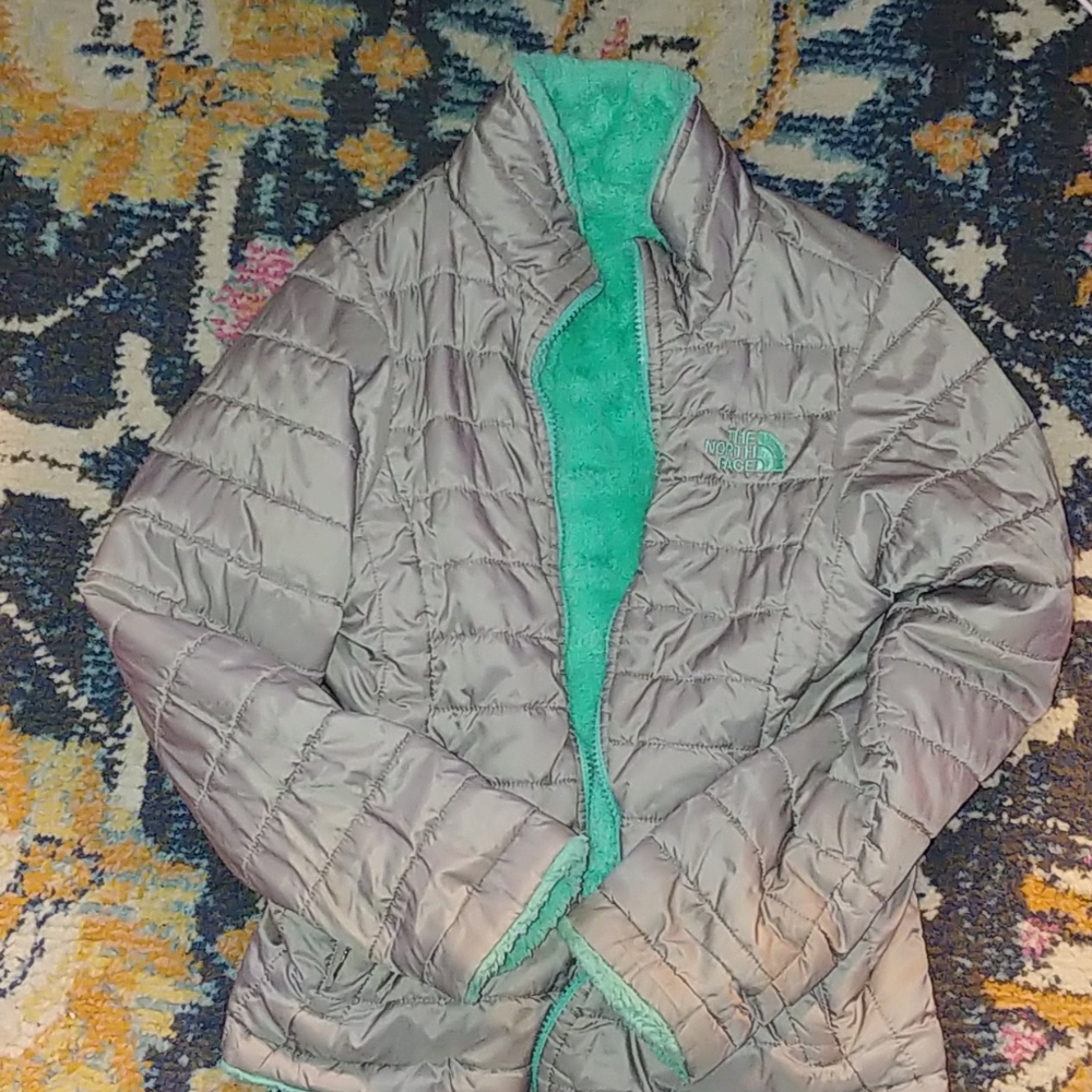 Girls north face coat